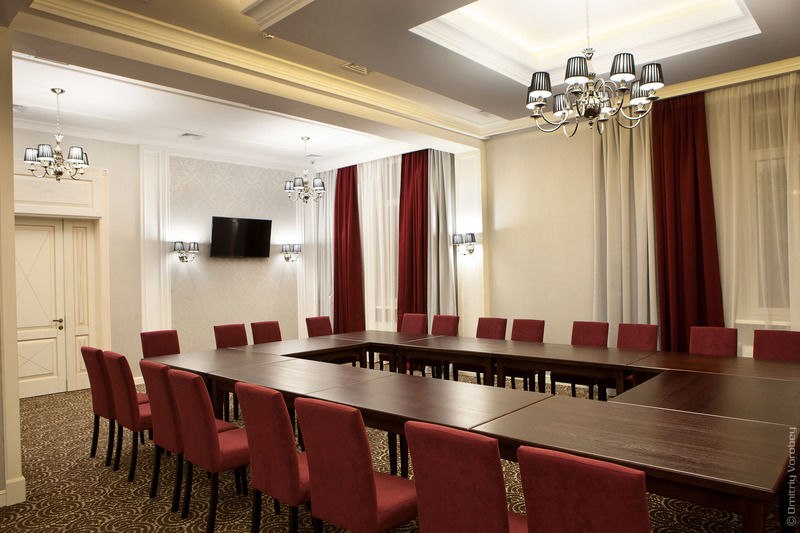 Kiroff Hotel Kharkiv Extérieur photo