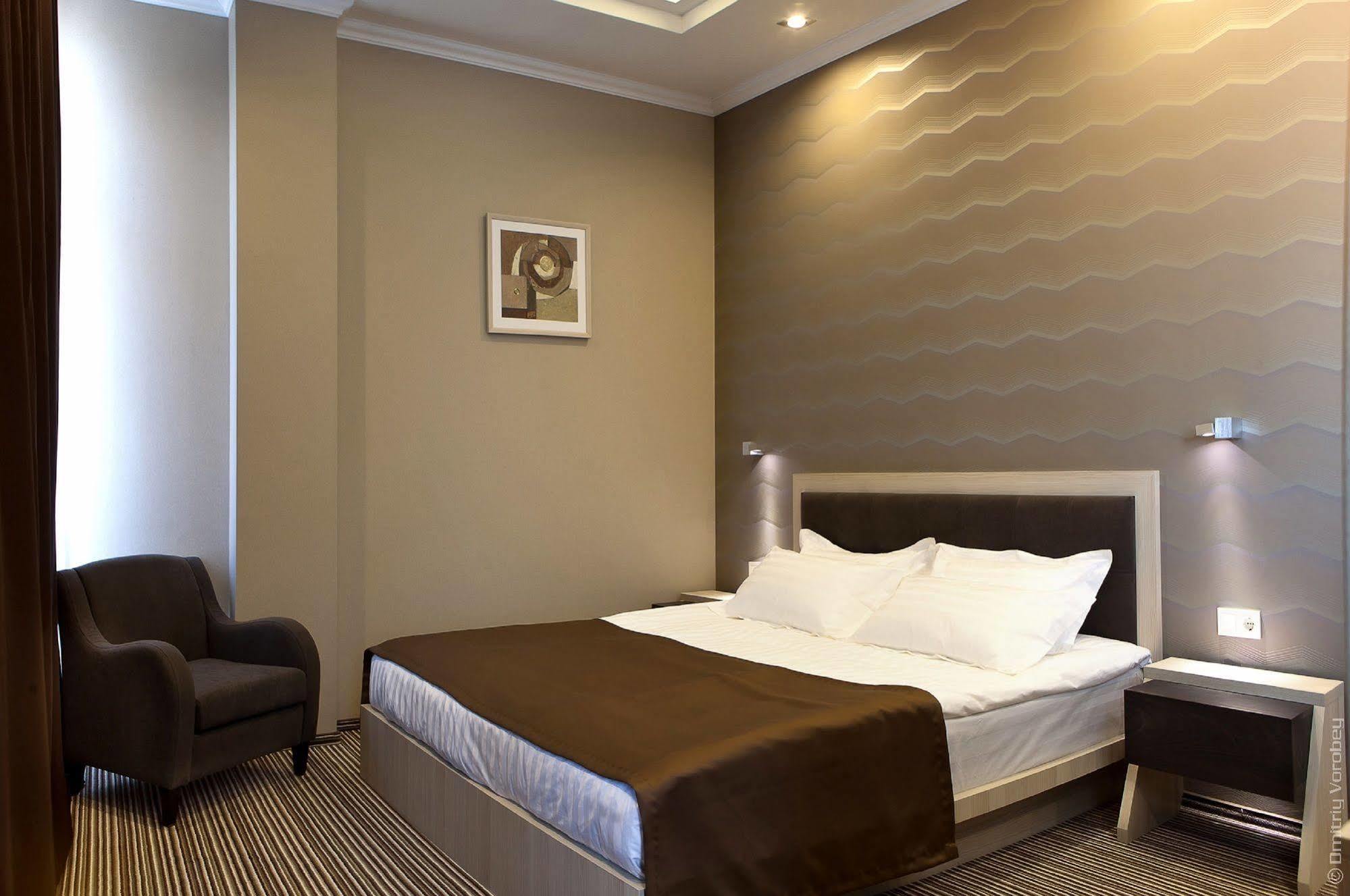 Kiroff Hotel Kharkiv Extérieur photo