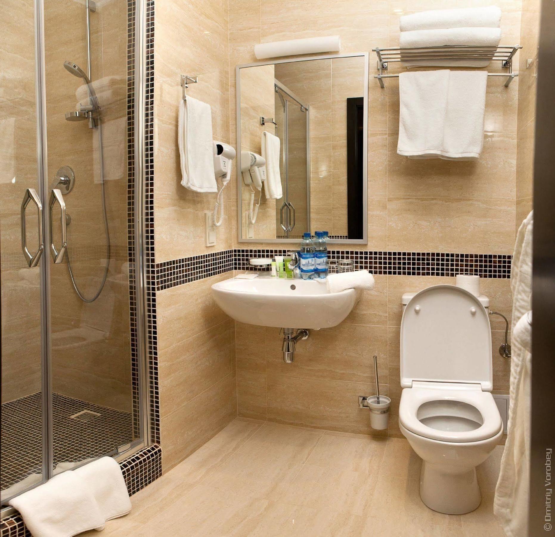 Kiroff Hotel Kharkiv Extérieur photo